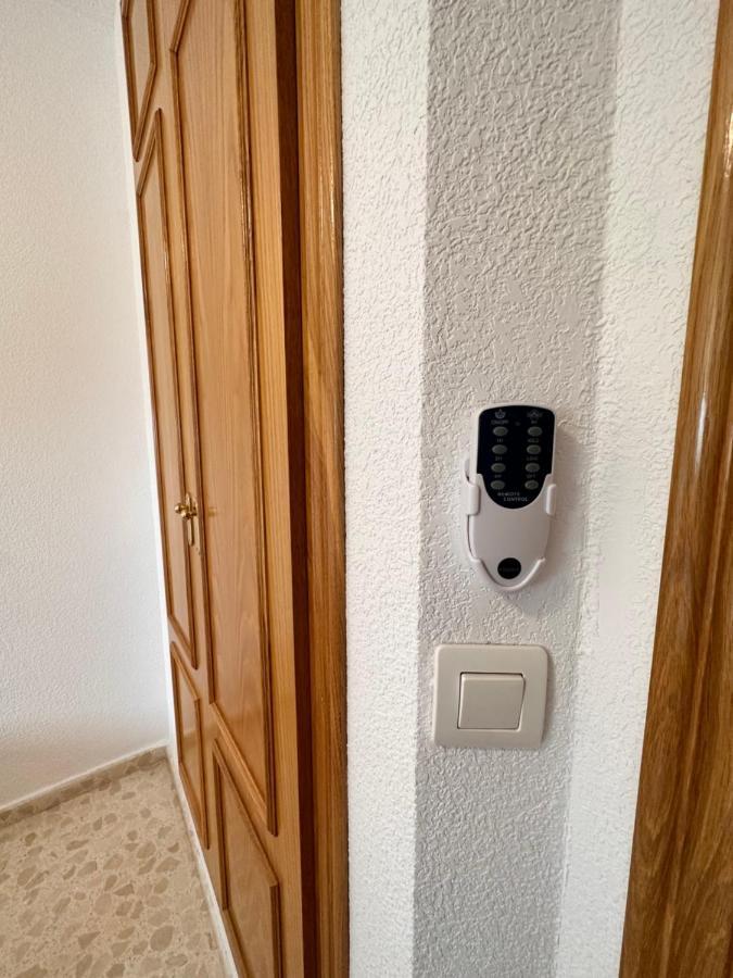Precioso Apartamento Con Piscina Playa de Gandia Kültér fotó
